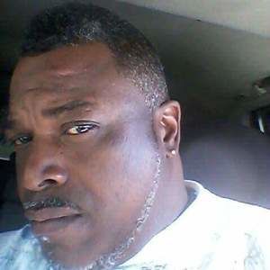 Meet your Posher, Louis